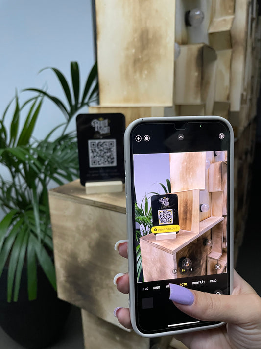 Mini QR Code Aufsteller | Social Media QR Code | Salon Schild mit Linktree